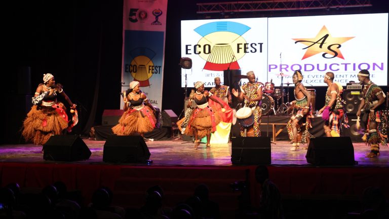 Closing-ceremony-spectacle