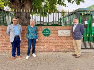 The Fazl Mosque Community